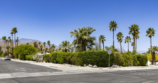 68286 Grandview Avenue, Cathedral City CA: https://media.crmls.org/mediaz/cc060290-3b2c-481a-a01a-b75355bcf95c.jpg