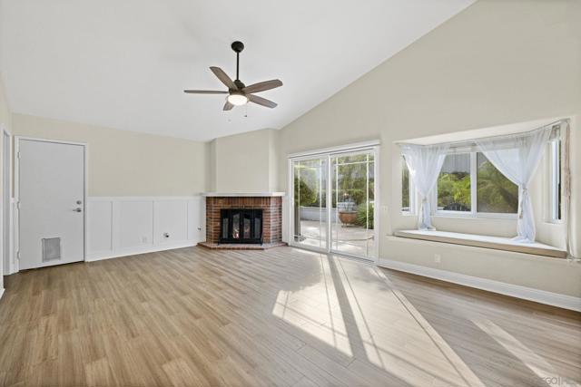 2241 Willowbrook St, Escondido CA: https://media.crmls.org/mediaz/cc060996-55ab-4e21-8f91-83539a6180e8.jpg
