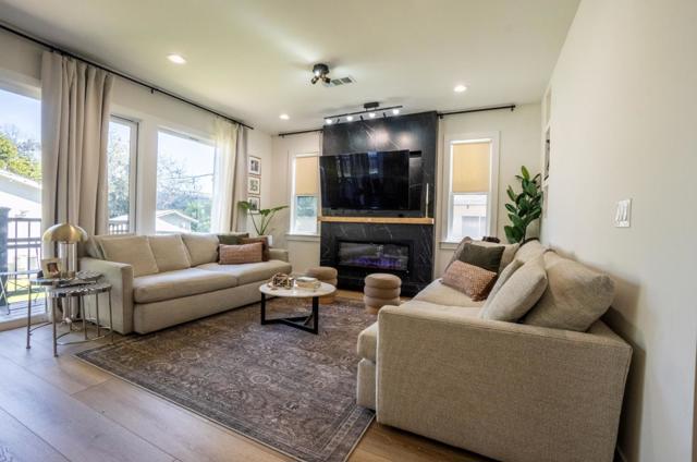438 Minor Avenue, San Jose CA: https://media.crmls.org/mediaz/cc0640be-d01e-4559-90f5-32bd5b32956b.jpg