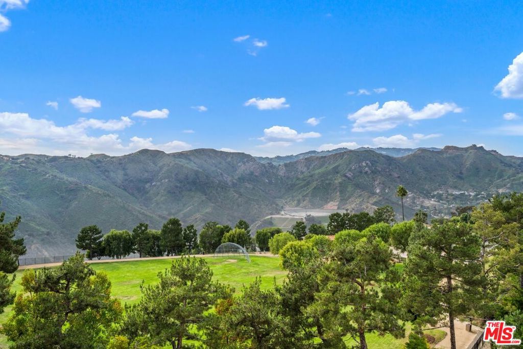 MLS #25618077 image #17