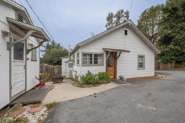 17229 McGuffie Road, Prunedale CA: https://media.crmls.org/mediaz/cc081e53-bee6-450f-9712-91fbe32e1f48.jpg