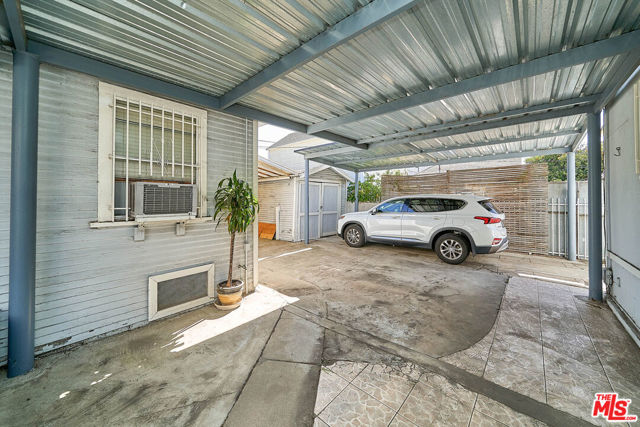 1224 Dewey Avenue, Los Angeles CA: https://media.crmls.org/mediaz/cc0955fc-d63d-479e-a131-da4f71aaa382.jpg