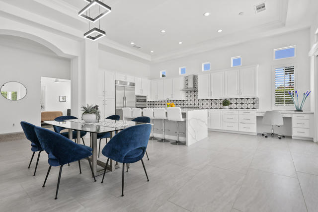 80360 Via Valerosa, La Quinta CA: https://media.crmls.org/mediaz/cc0970a8-a757-4d78-9ec8-8c94d112799d.jpg