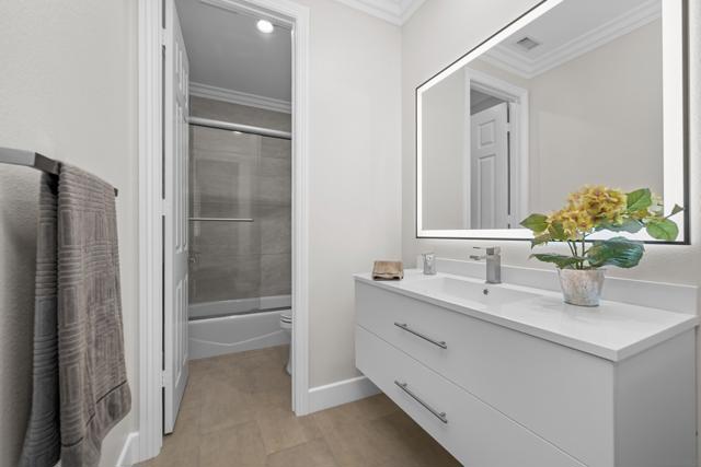 836 Jensen Ct, Encinitas CA: https://media.crmls.org/mediaz/cc0abad3-579b-4a1b-a844-a69e7a73f265.jpg