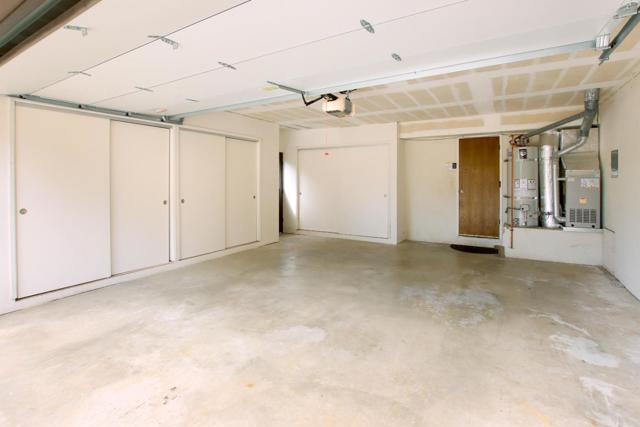 1079 Sumner Avenue, Aptos CA: https://media.crmls.org/mediaz/cc0bf67b-e4d9-4b39-bf38-1cb204a72514.jpg