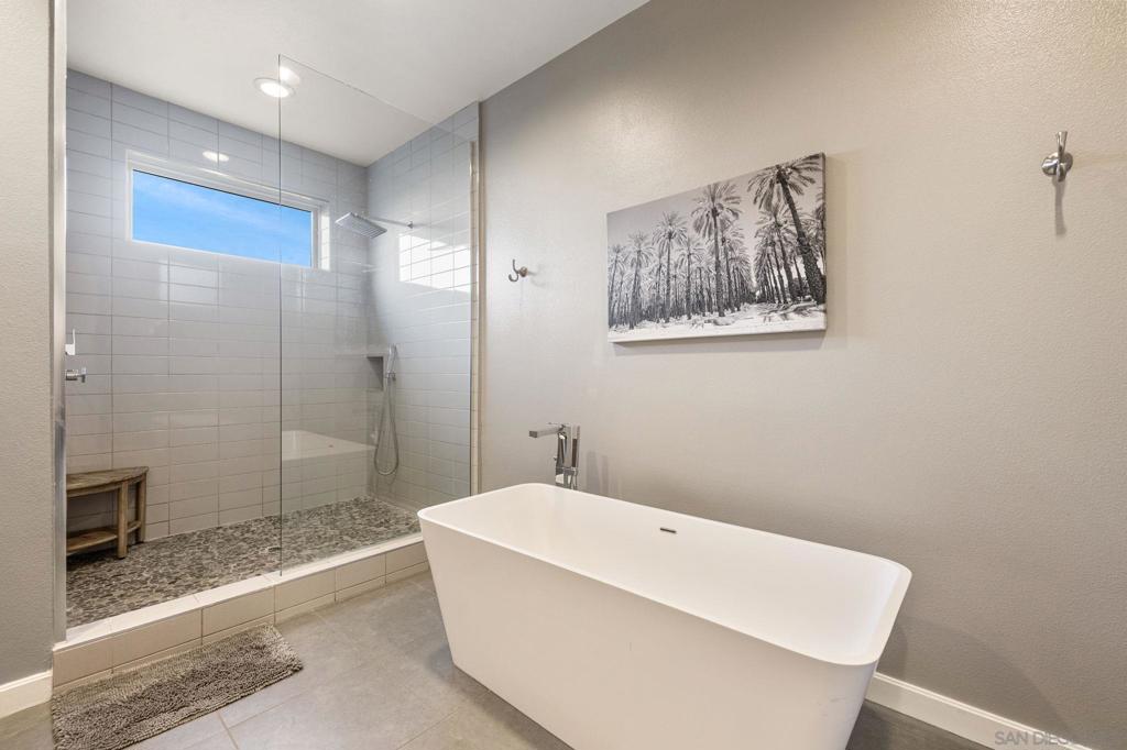 MLS #250044745SD image #19