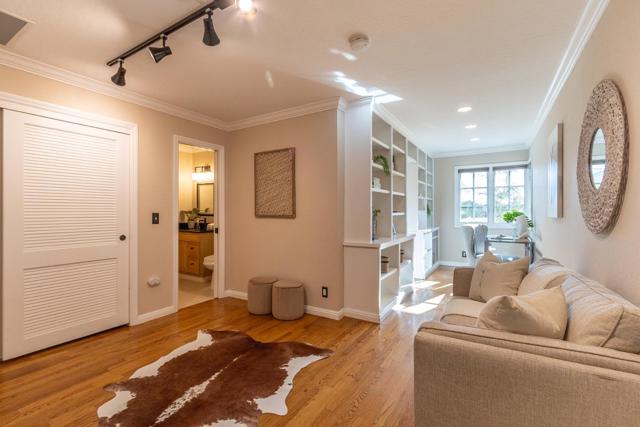 Image 24 of 53 For 239 Belgatos Road