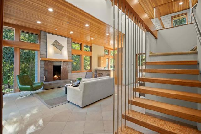 28140 Story Hill Lane, Los Altos Hills CA: https://media.crmls.org/mediaz/cc0d925f-5663-48f4-beaa-9d9b28848e0f.jpg