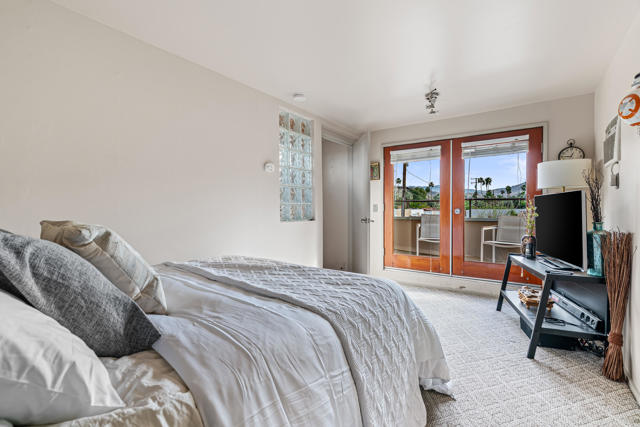 610 S Camino Real, Palm Springs CA: https://media.crmls.org/mediaz/cc0db1a3-8912-4ae2-a896-cc2dff3019f4.jpg