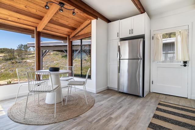 3856 Via Del Mar, San Diego CA: https://media.crmls.org/mediaz/cc0dd728-0264-4e23-ae5e-c44df8045c68.jpg