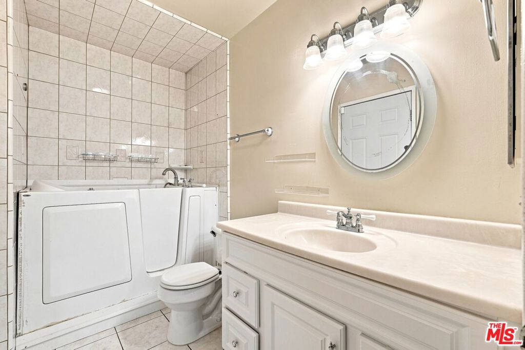 MLS #26862689 image #17