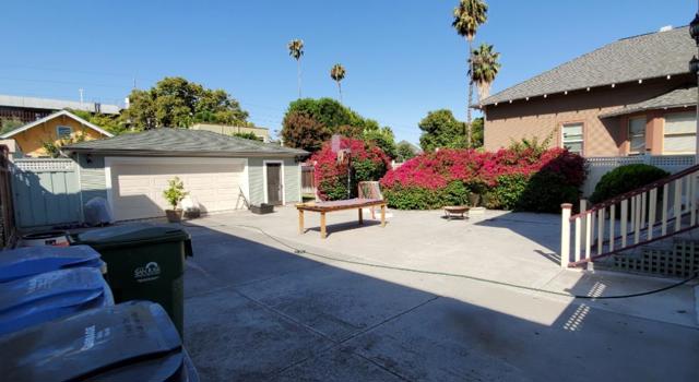 59 S 11th Street, San Jose CA: https://media.crmls.org/mediaz/cc10f6cb-4fed-4f51-a6bb-6065bf4e623b.jpg