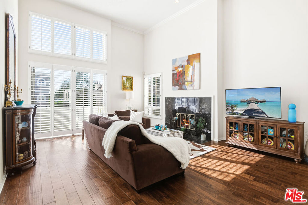 1164 Wellesley Avenue #301