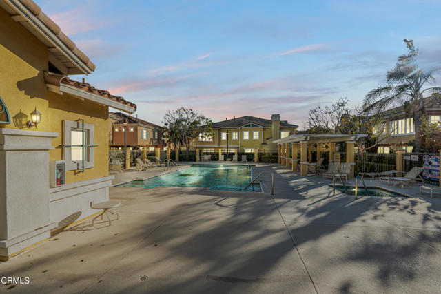 Detail Gallery Image 38 of 50 For 2916 Esperanza Way #F,  Simi Valley,  CA 93063 - 4 Beds | 3 Baths