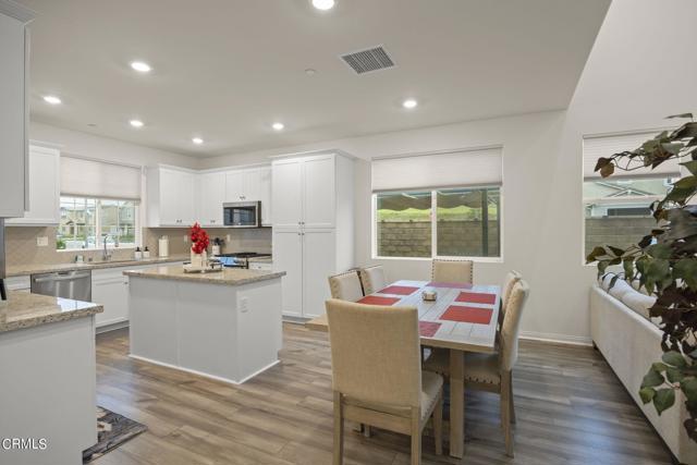 Detail Gallery Image 6 of 34 For 553 Limoneira Ln, Santa Paula,  CA 93060 - 4 Beds | 3/1 Baths