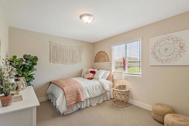 1143 Coyote Peak Way, Hollister CA: https://media.crmls.org/mediaz/cc13e51d-b7c3-48e0-b016-ec280ffaec69.jpg