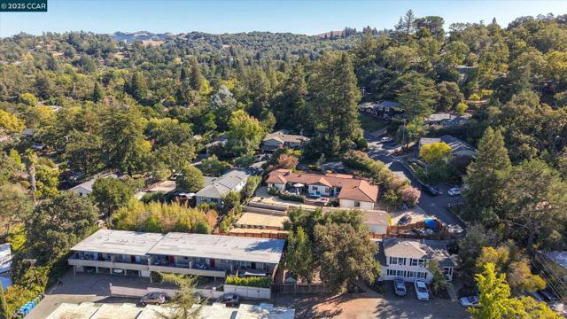 891 Bell Street, Lafayette CA: https://media.crmls.org/mediaz/cc1407ae-78e8-446e-bd9b-0f7b4a9e2216.jpg