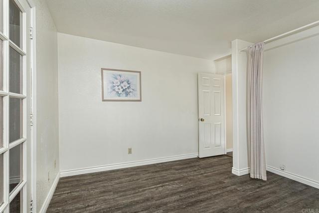 774 Laguna, Carlsbad CA: https://media.crmls.org/mediaz/cc1429b2-cd1d-40a4-b47a-4179efa10735.jpg