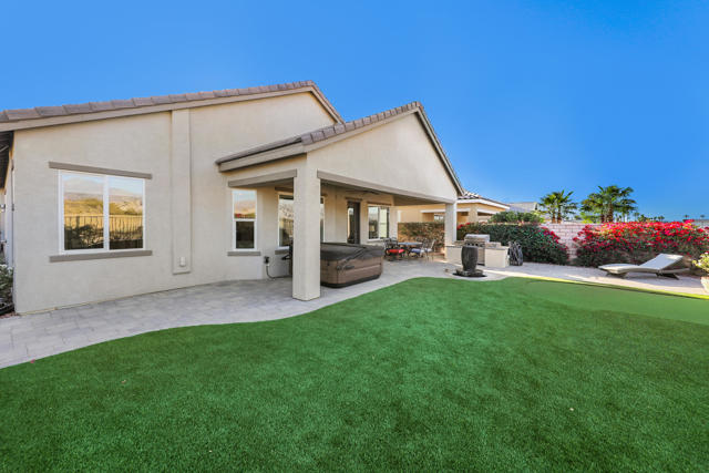 Image 22 of 37 For 84994 Bedero Court