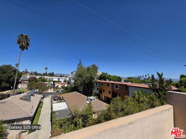 3 Bed Home for Sale in Los Angeles, California
