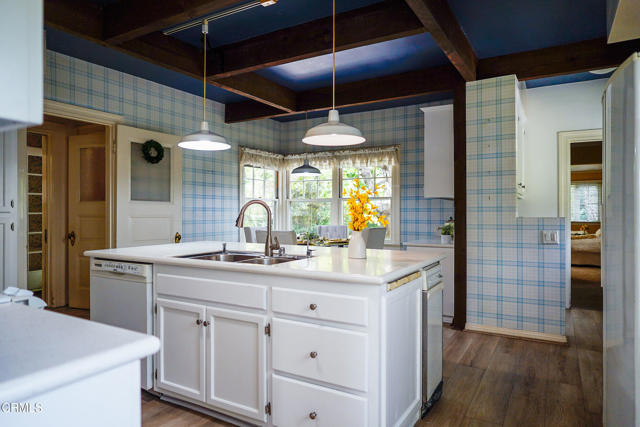 143 Country Club Drive, San Gabriel CA: https://media.crmls.org/mediaz/cc19570f-6e22-4c8b-8ec1-04aec40242f3.jpg