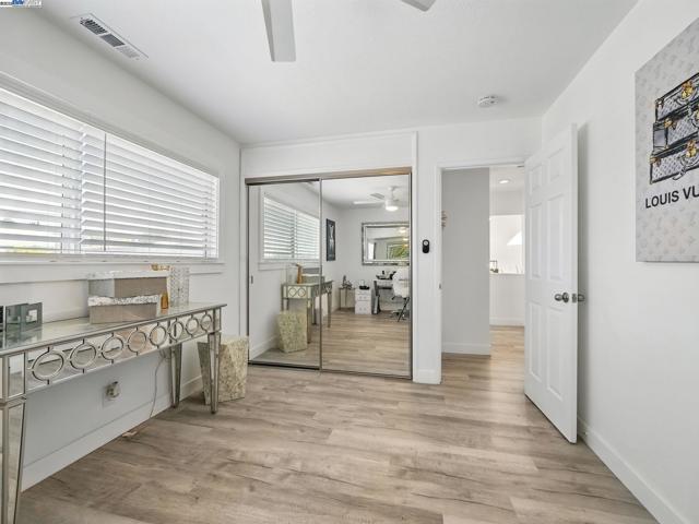 2579 Jacobs St, Hayward CA: https://media.crmls.org/mediaz/cc1b233c-7a5b-4307-97de-1e5cdc8bb31f.jpg