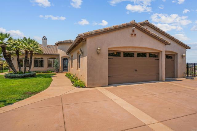 5102 Espinoza Road, El Cajon CA: https://media.crmls.org/mediaz/cc1b60f5-648d-4d95-878e-a2b613970312.jpg