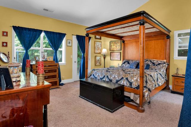 2165 Cox Road, Aptos CA: https://media.crmls.org/mediaz/cc1d3d7d-135a-477f-8623-f599e1a13cbe.jpg