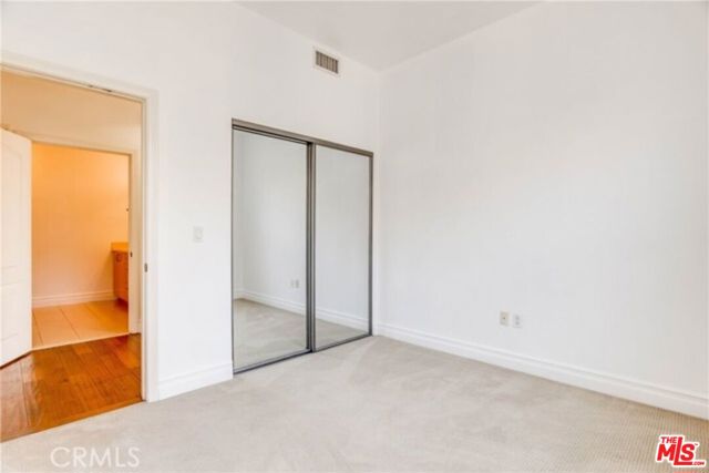 917 S New Hampshire Avenue, Los Angeles CA: https://media.crmls.org/mediaz/cc1f814e-e546-4cf7-a67c-8a01a807df0a.jpg