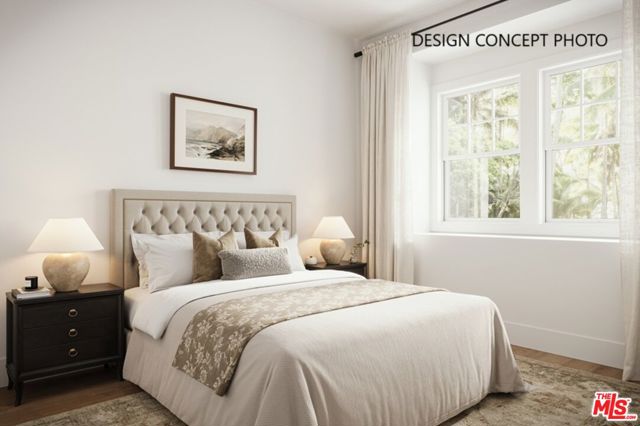 618 10th Street, Santa Monica CA: https://media.crmls.org/mediaz/cc2017f8-7d53-4182-841b-f36b7f3f5a75.jpg