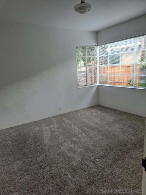 33 35 George St, San Jose CA: https://media.crmls.org/mediaz/cc203958-dbd0-4716-abff-191cf60cdb9b.jpg