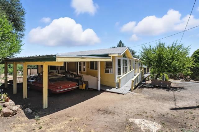 Detail Gallery Image 2 of 20 For 26439 Highway 76 #104,  Santa Ysabel,  CA 92070 - 2 Beds | 2 Baths