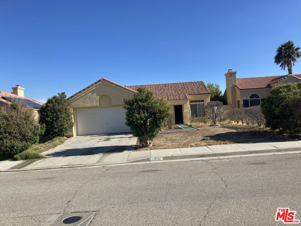 1408 Ridgecrest Court, Rosamond, CA 93560