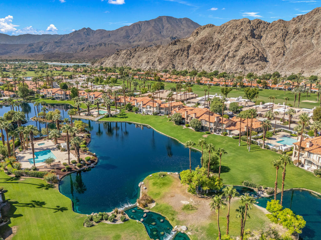 MLS #219135038DA image #2