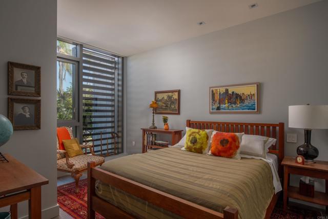 Detail Gallery Image 21 of 37 For 589 Palm St, San Diego,  CA 92103 - 2 Beds | 2/1 Baths