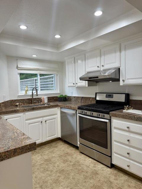 3101 Erin Lane, Santa Cruz CA: https://media.crmls.org/mediaz/cc22fd08-8637-43be-b00d-2bfaf69a51f8.jpg