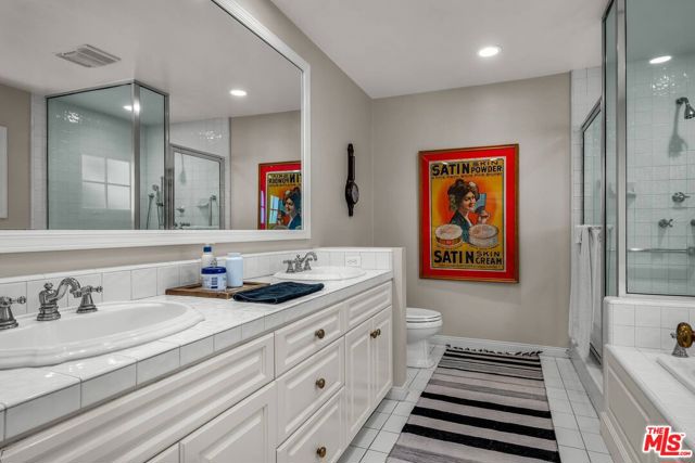 3 Bed Home for Sale in Sherman Oaks, California