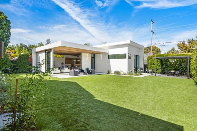 1089 Audrey Avenue, Campbell CA: https://media.crmls.org/mediaz/cc261b18-f0f8-487d-ace5-79e4f21530d4.jpg