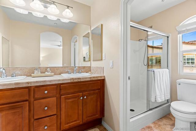 10482 Hollingsworth Way, San Diego CA: https://media.crmls.org/mediaz/cc274601-f1f7-4801-a796-c5327e3b769d.jpg