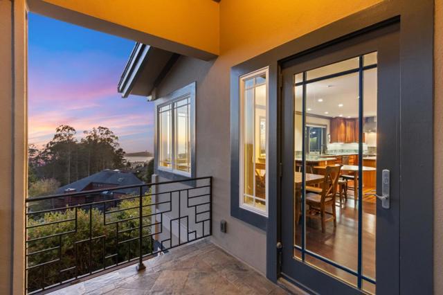 107 Dolphine Avenue, El Granada CA: https://media.crmls.org/mediaz/cc276247-ccd6-4b9c-9202-4c922548c829.jpg