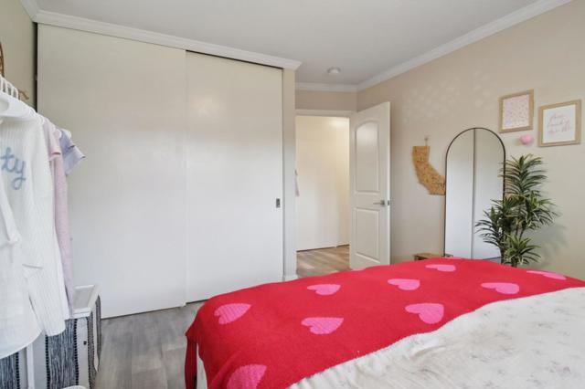 193 Roxbury Street, Santa Clara CA: https://media.crmls.org/mediaz/cc27aaef-b390-40dd-b545-cdf014b87637.jpg