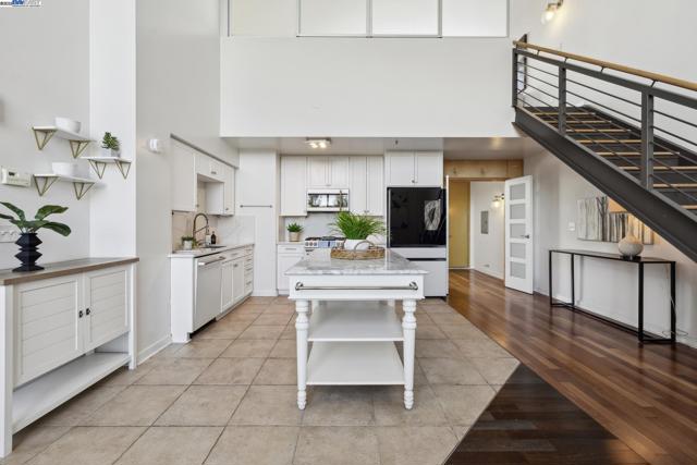 Image 10 of 46 For 1007 41st St  441