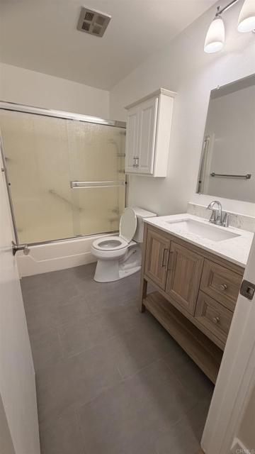 Detail Gallery Image 9 of 19 For 3086 N via Serena B,  Laguna Woods,  CA 92637 - 2 Beds | 2 Baths