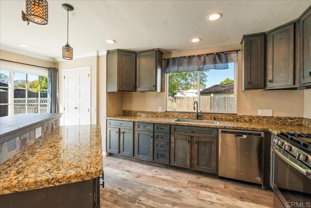 Detail Gallery Image 15 of 38 For 540 Teran Dr, Fallbrook,  CA 92028 - 3 Beds | 2 Baths