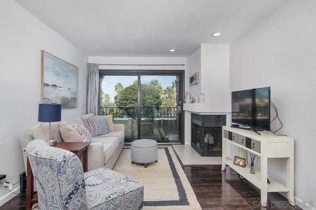 4494 Mentone St., San Diego CA: https://media.crmls.org/mediaz/cc29b184-1e1e-45e3-8efe-dd5b56fdc524.jpg