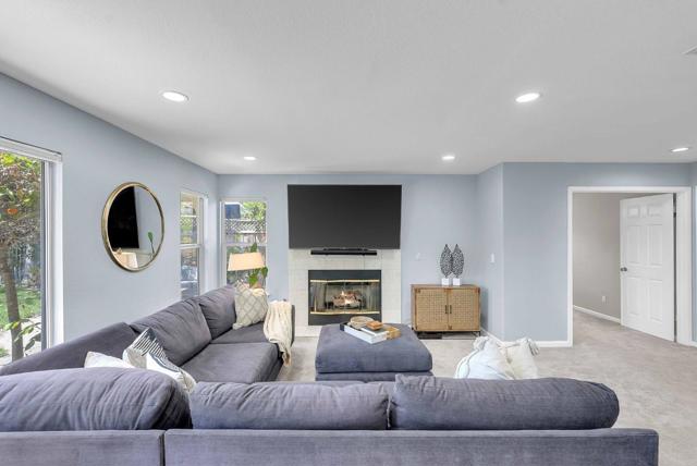 5451 Ligurian Drive, San Jose CA: https://media.crmls.org/mediaz/cc2b4f0b-9dfd-4ada-b46e-5d23ca9e6a5a.jpg