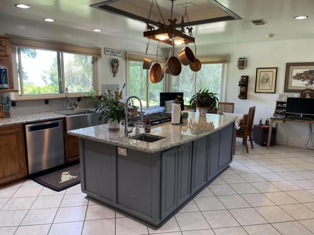 Image 18 of 60 For 38540 38540 Alva Drive