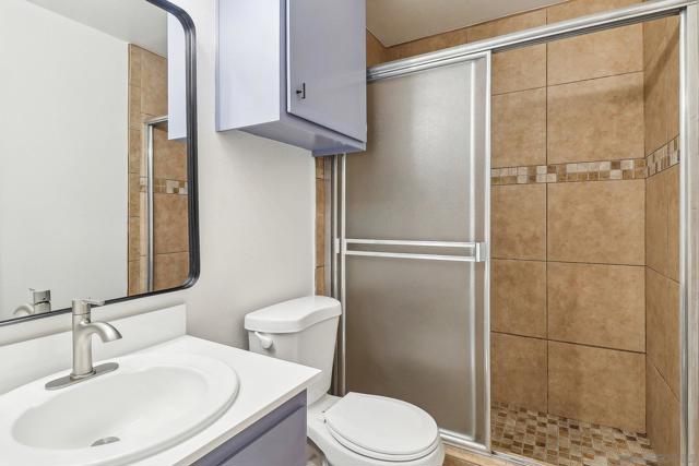 1225 N Broadway, Escondido CA: https://media.crmls.org/mediaz/cc2ba16c-f5fe-4985-900a-745f17e81eb6.jpg