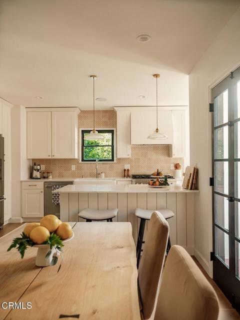 Detail Gallery Image 18 of 47 For 229 S Grand Oaks Ave, Pasadena,  CA 91107 - 3 Beds | 2 Baths