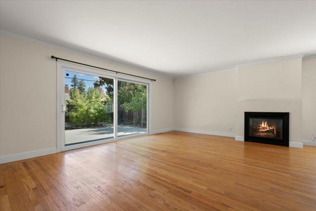 495 Giannini Drive, Santa Clara CA: https://media.crmls.org/mediaz/cc2d1844-162d-412d-a4ce-a6e7ecb52415.jpg